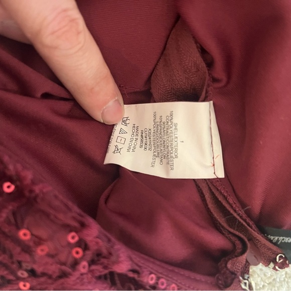 Speechless Size 1 Burgundy Halter Sequin Dress - Picture 6 of 6